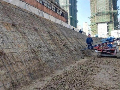 龙凤建筑边坡支护